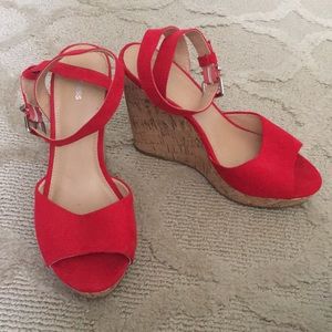 Red open toe wedge